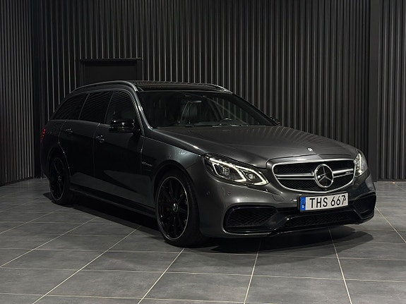 Mercedes-Benz E63 3 of 26