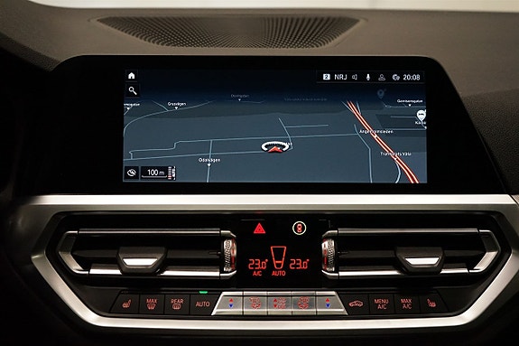 BMW 330d 17 of 24