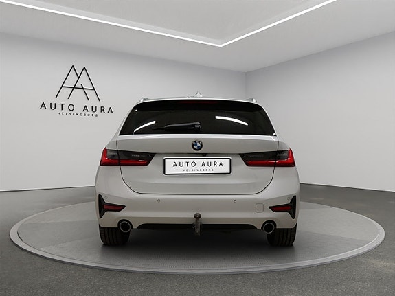 BMW 330d 5 of 24