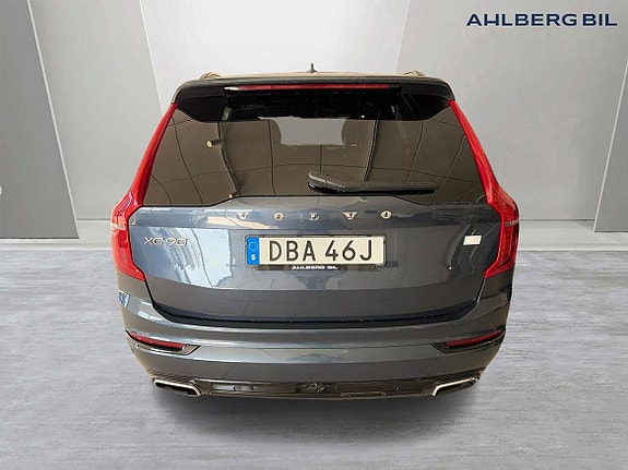 Volvo XC90 7 of 21