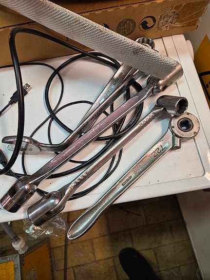 Product image 8 of 9