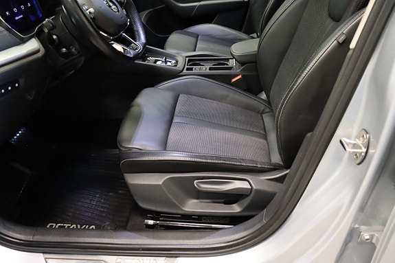 Skoda Octavia 8 of 27