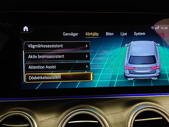 Mercedes-Benz E300 19 of 21