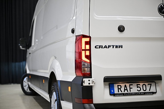 Volkswagen Crafter 8 of 27