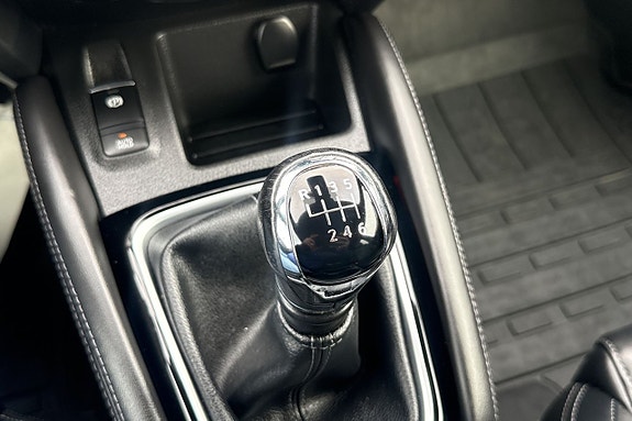 Nissan Qashqai 15 of 28