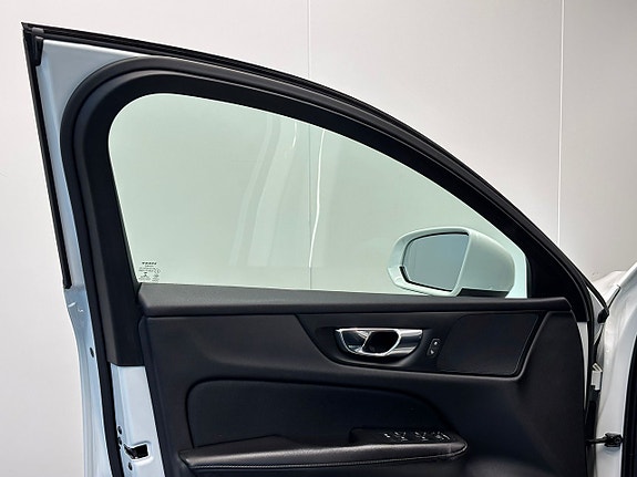 Volvo V60 12 of 26