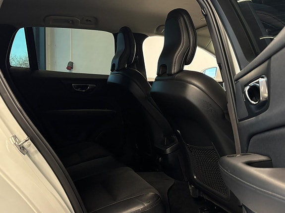 Volvo V60 26 of 26