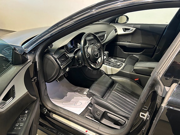 Audi A7 5 of 5