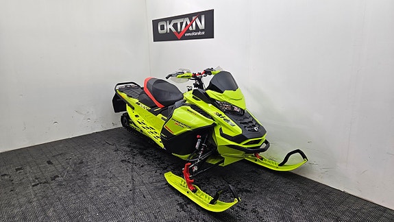 Ski-Doo Renegade 900 TURBO