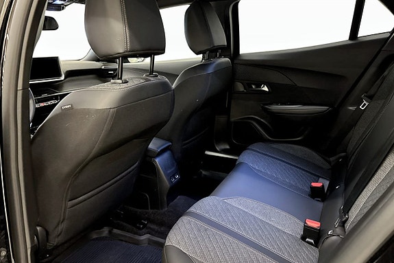 Peugeot 2008 8 of 12
