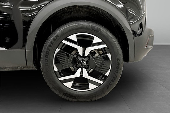 Peugeot 2008 10 of 12
