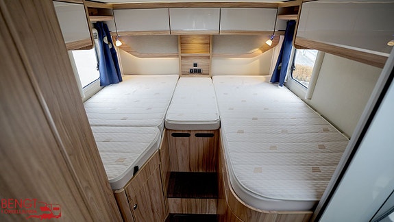 Hymer B 678 CL | Långbäddar | Automat | ALDE 14 of 21
