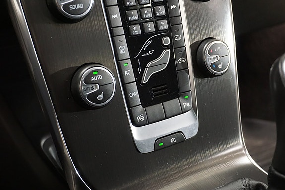 Volvo V40 24 of 27