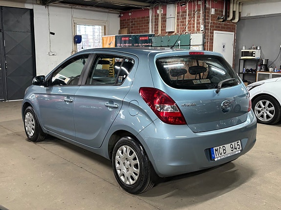 Hyundai i20 4 of 5