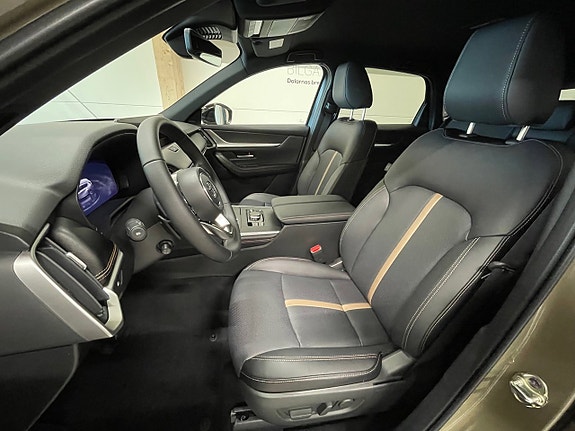 Mazda CX-60 12 of 17