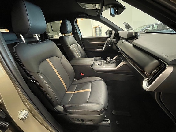 Mazda CX-60 7 of 17