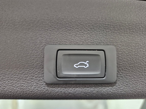 Audi A6 11 of 11