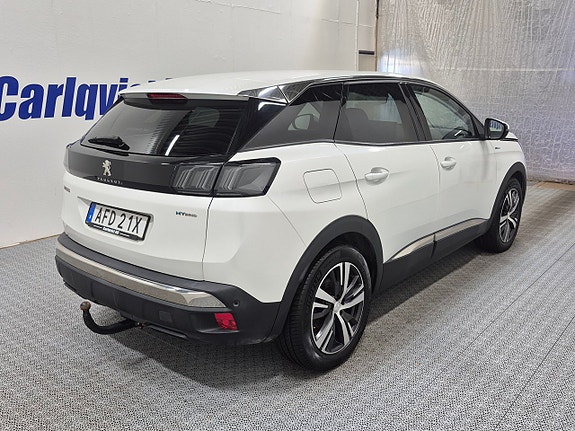 Peugeot 3008 4 of 5