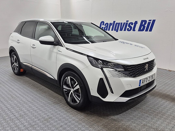 Peugeot 3008 3 of 5