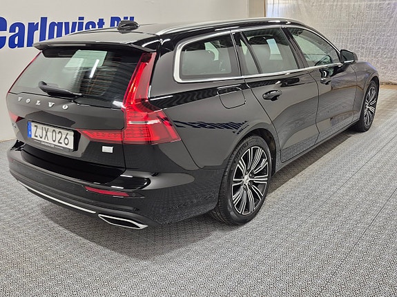 Volvo V60 4 of 10