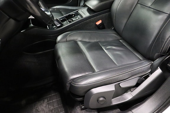 Volvo XC40 9 of 23