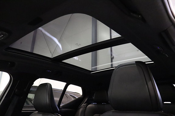 Volvo XC40 21 of 23