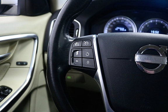 Volvo V60 13 of 24
