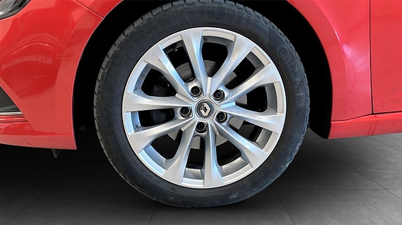 Renault Megane 9 of 14