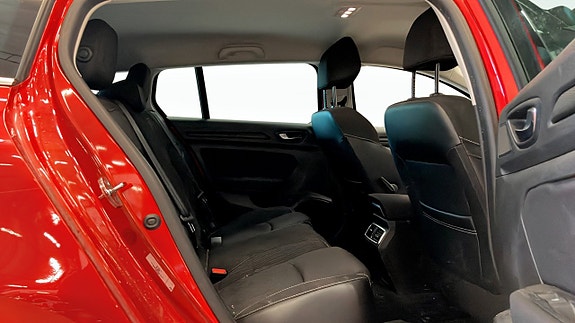 Renault Megane IV 5 of 5
