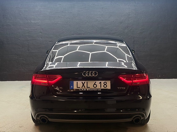 Audi A5 9 of 23
