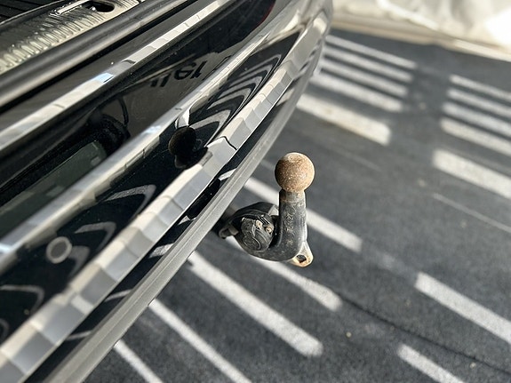 Audi A4 8 of 26