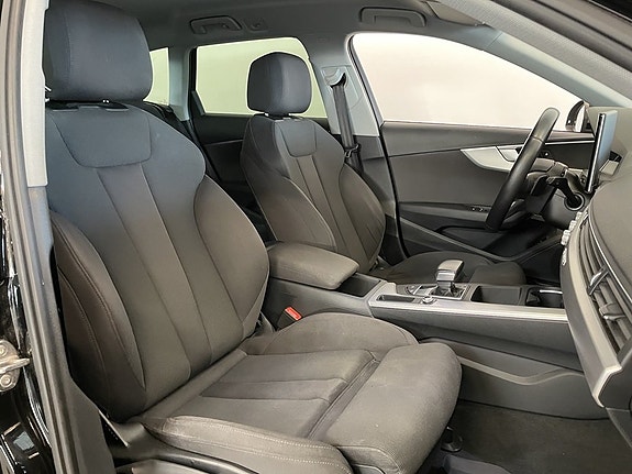 Audi A4 20 of 26
