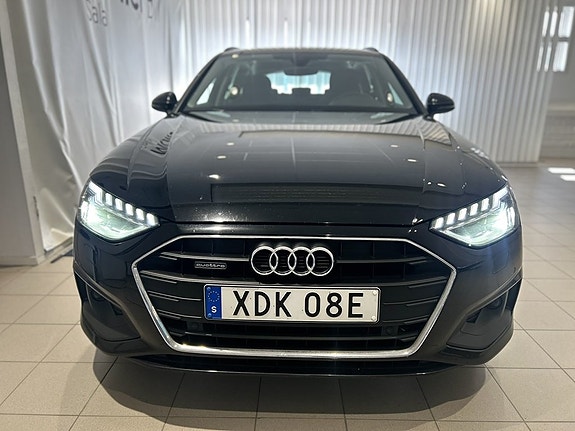 Audi A4 2 of 26