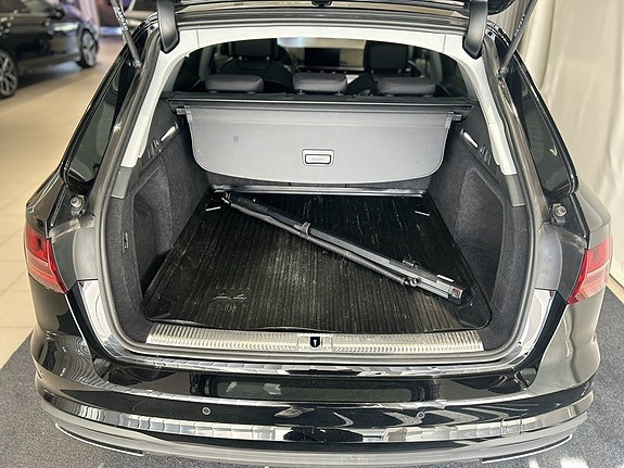 Audi A4 7 of 26