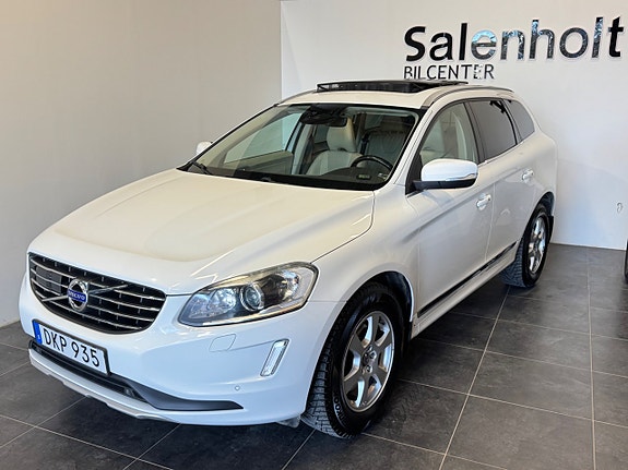 Volvo XC60 2 of 27