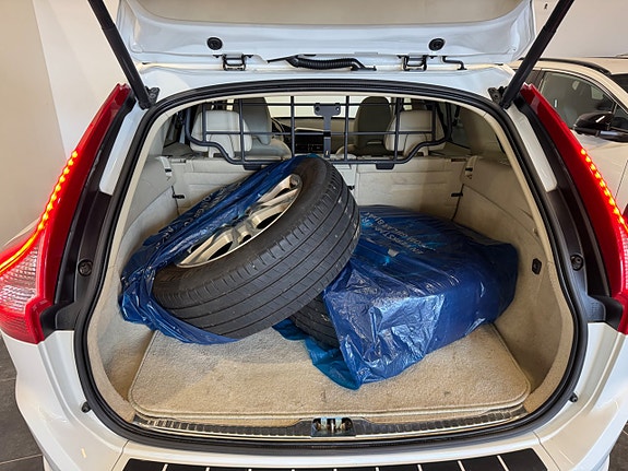 Volvo XC60 26 of 27