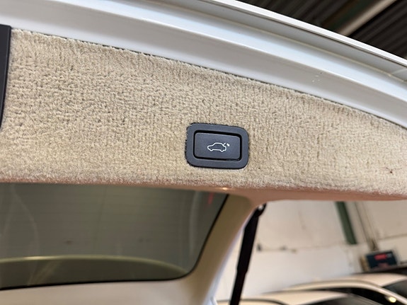 Volvo XC60 27 of 27