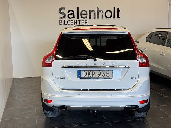 Volvo XC60 7 of 27