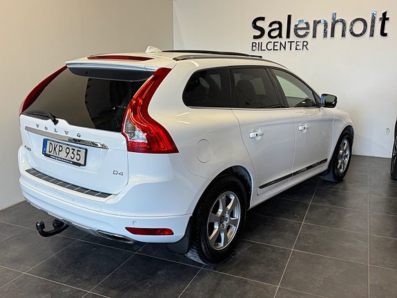 Volvo XC60 6 of 27