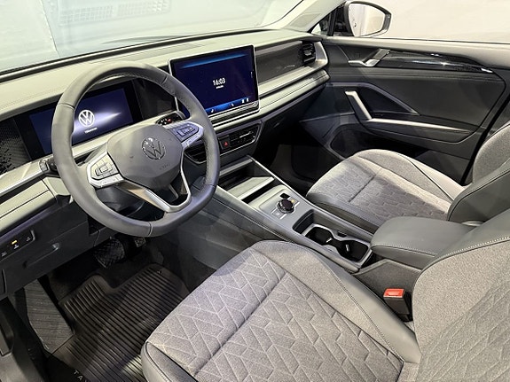 Volkswagen Tayron 7 of 25