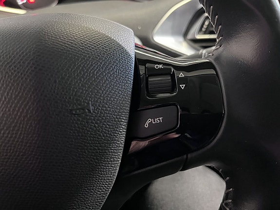 Peugeot 308 16 of 16