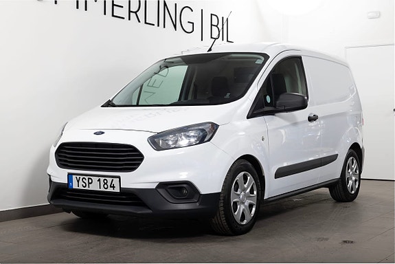 Ford Transit Courier 2 of 5