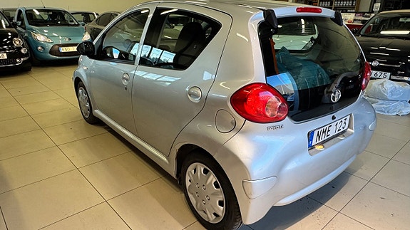 Toyota Aygo 10 of 15