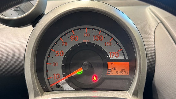 Toyota Aygo 8 of 15