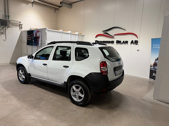 Dacia Duster 5 of 5