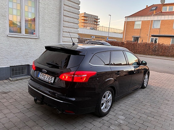 Ford Focus 10 of 30