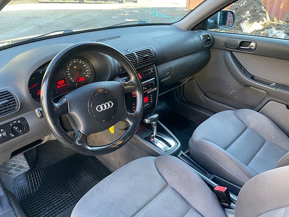 Audi A3 6 of 14