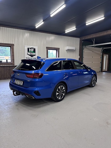 Kia Ceed 4 of 5