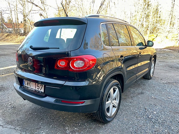 Volkswagen Tiguan 3 of 28