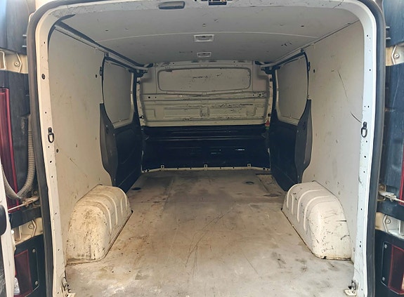 Renault Trafic 15 of 25